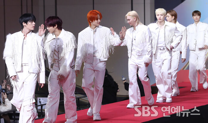 Stray Kids on the 2025 SBS Music Awards Red Carpet