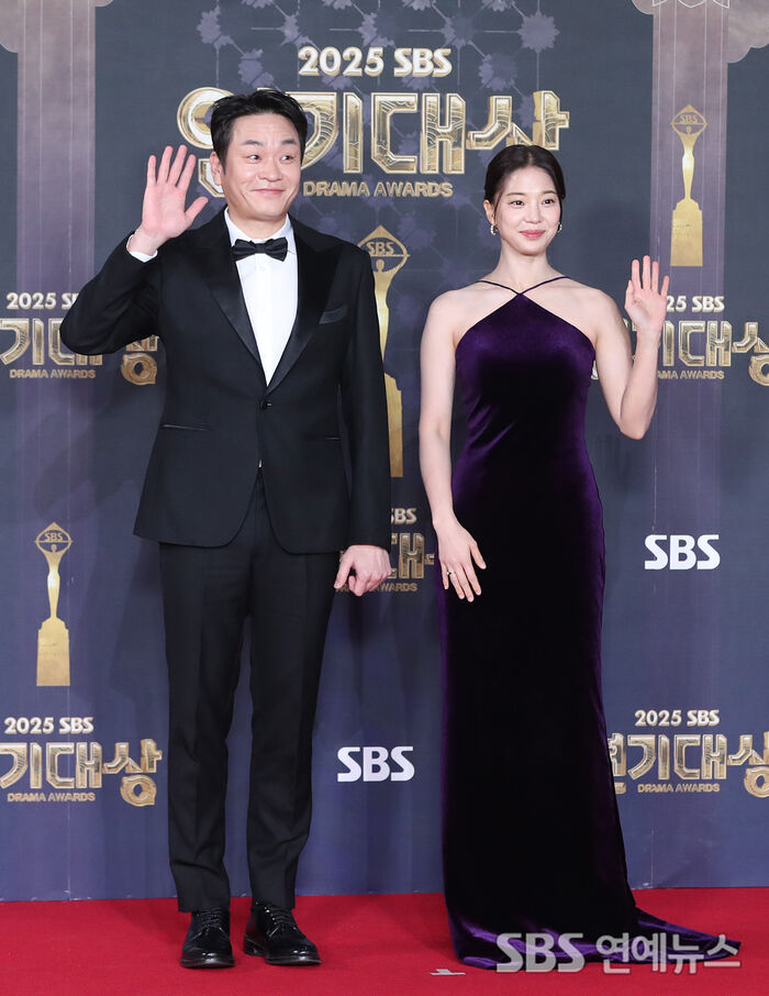 Lee Sung-Wook and Im Se-Mi