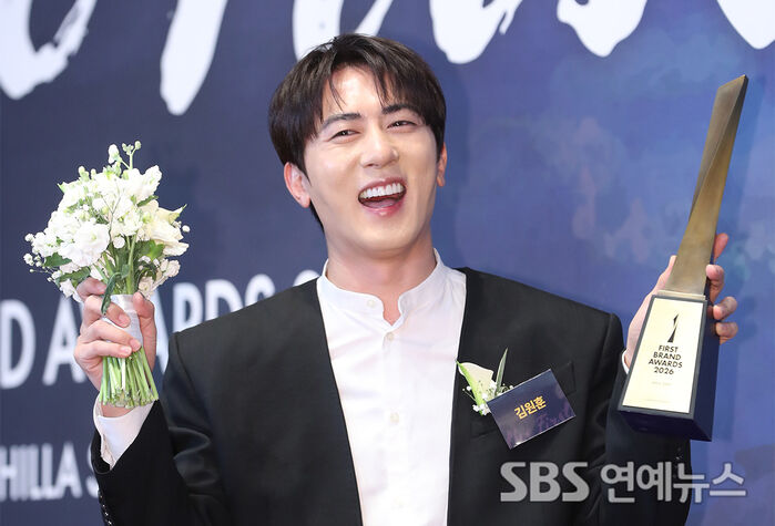 Kim Won-hun Poised to Be Comedy’s It Guy Again This Year