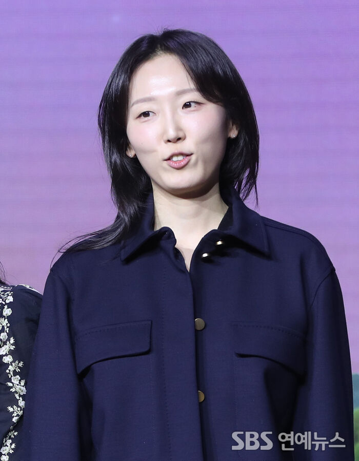 Director Yoo Young-eun
