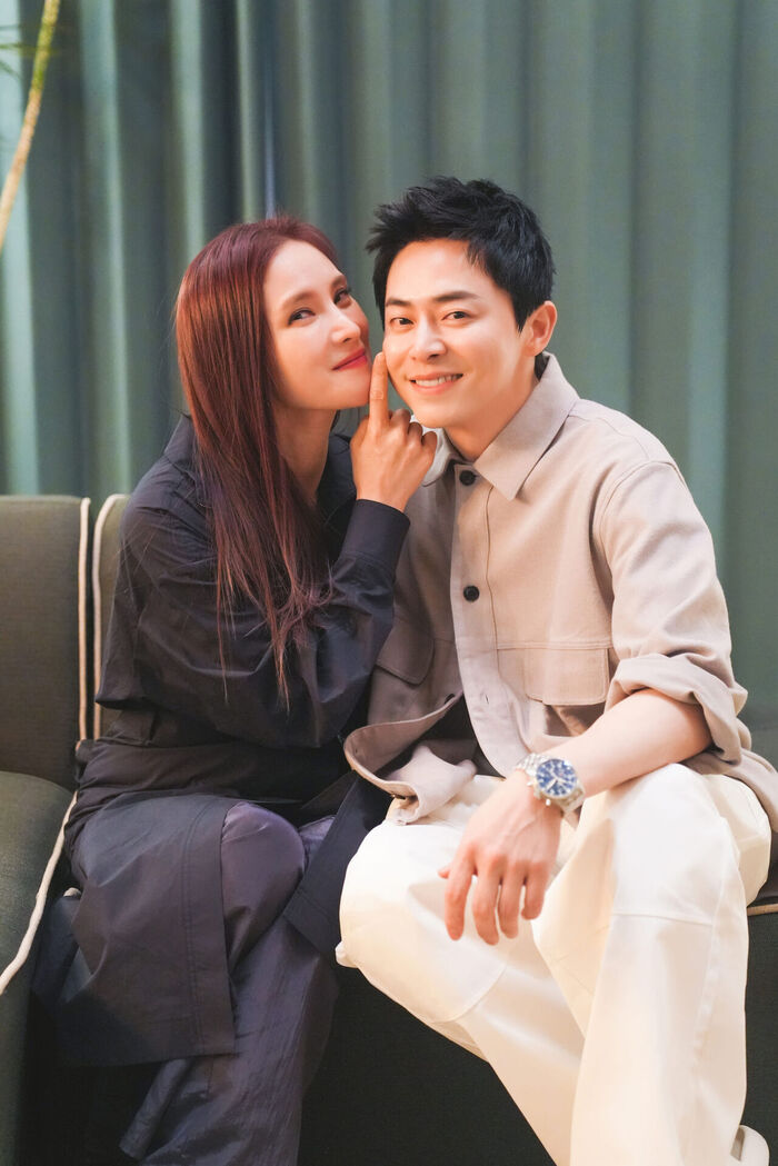 Jo Jung-suk and Gummy
