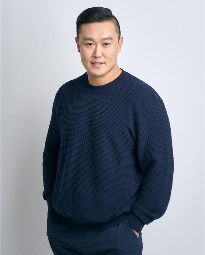 MMA Fighter Myung Hyun-man Donates All Fight-Day Funds to Family in Crisis