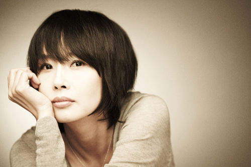 Late Actress Choi Jin-sil's Mother Denies 'Hundreds of Billions Won' Inheritance Rumors