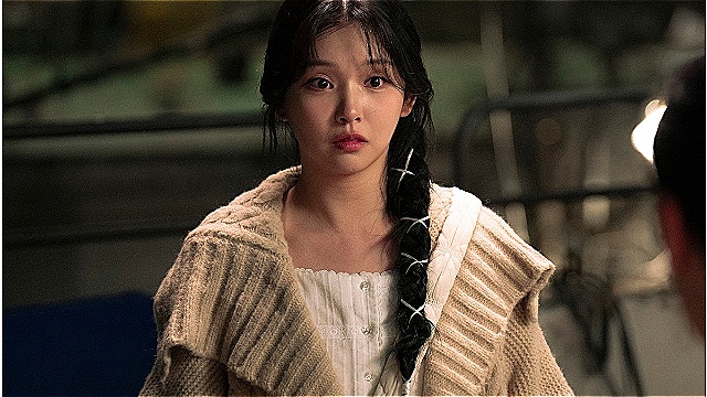 '오늘부터 인간입니다만' 김혜윤X로몬, 뜻밖의 손님들과 한밤중 깜짝 만남