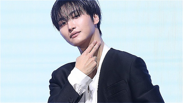 [E포토] 에이티즈 성화, '다시 뛰는 에이티니 맥박'