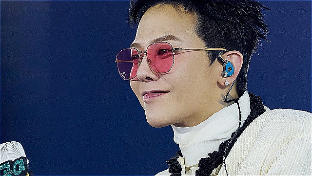 "가족 같은 자리 만들고 싶었다"…지드래곤, 첫 단독 팬미팅에 4만여 팬 집결