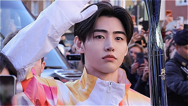 대한체육회 "엔하이픈 성훈의 성화봉송? K팝과 팀코리아, 닮은점 많아"