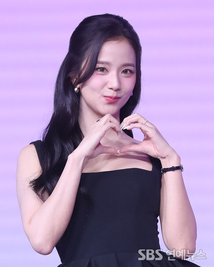 JISOO