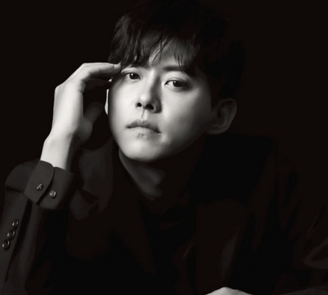 Dongho (Formerly of U-KISS)