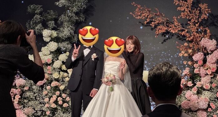 WENDY's Next-Level Good Deed: Surprises 14-Year Fan with Wedding Serenade