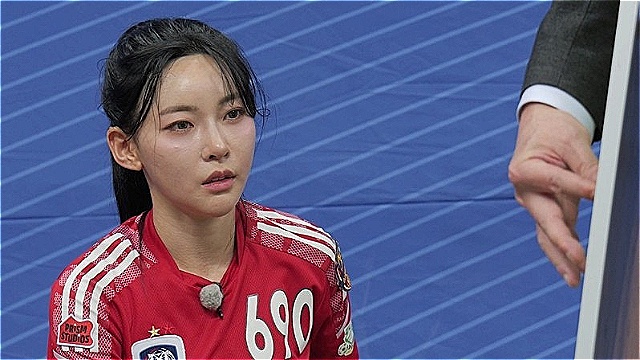 '골때녀', 조 1위 국대패밀리vs2위 탑걸무브먼트 빅매치&hellip;백지훈 감독 '옛 제자 파훼법' 통할까
