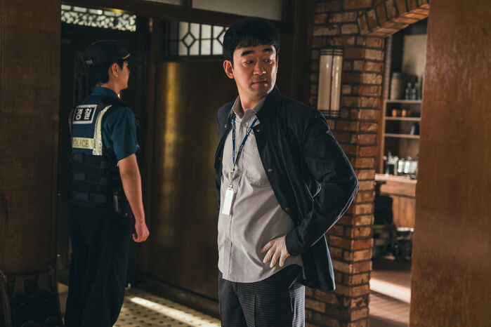 He Is in Every Hit Right Now: Jung Hee-tae Becomes K-Drama's Scene-Stealing 'Character Cheat Code'