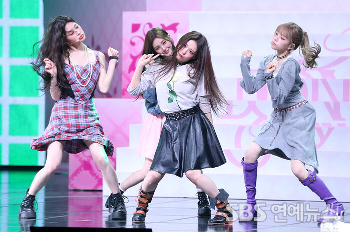 Baby DONT Cry Pop With Standout 'Shapeshifter' Performance at 'AFTER CRY' Showcase