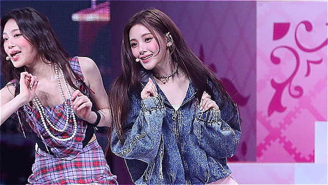 Yihyun of Baby DONT Cry Shines as a ‘5th-Gen Visual Center’ at ‘AFTER CRY’ Showcase