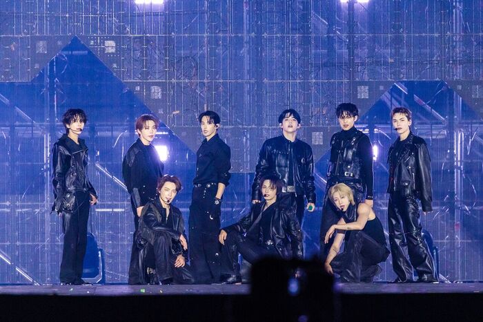 SEVENTEEN Stun Fans with All 13 Members Renewing Contracts: "We'll Keep Rowing in the Same Boat"