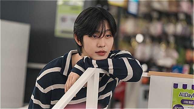 'SBS아들' 안효섭, '오늘도 매진했습니다'로 컴백&hellip;"밥 먹으며 볼 수 있는 작품"