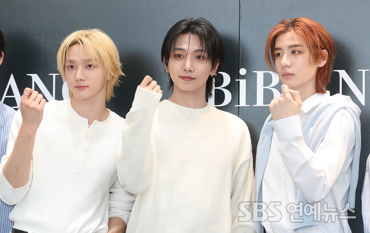 보이넥스트도어