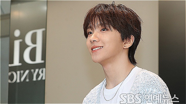 [E포토] 보이넥스트도어 운학, '달콤한 미소와 눈빛'