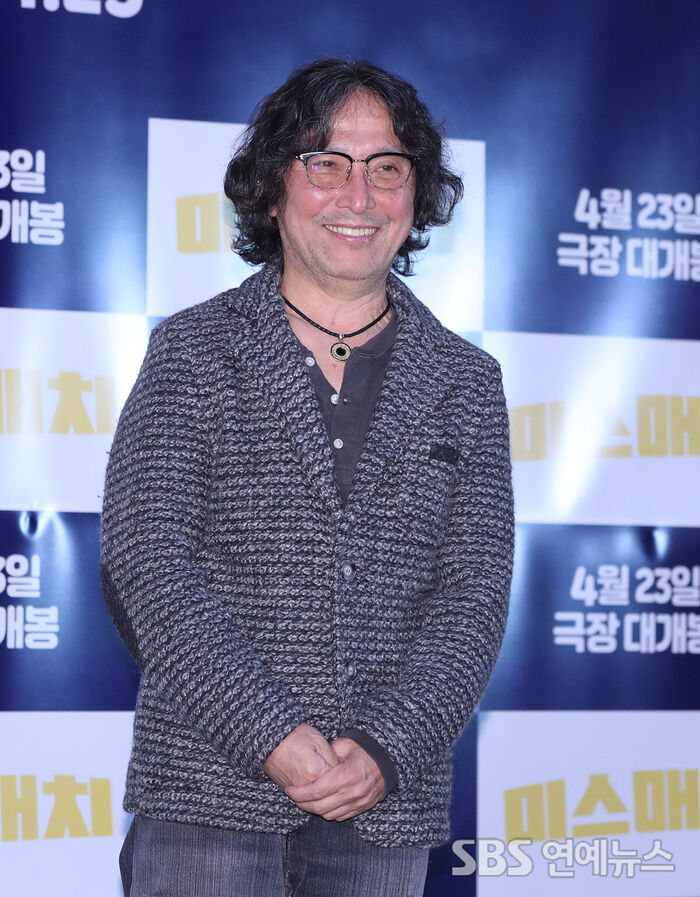 Ahn Seok-hwan, at the Movies, Not the Stage