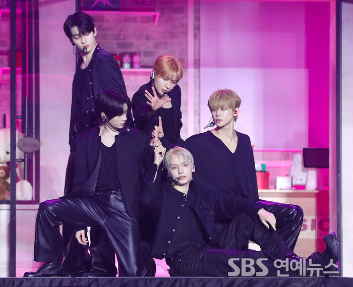 TOMORROW X TOGETHER Return With Eighth Mini Album