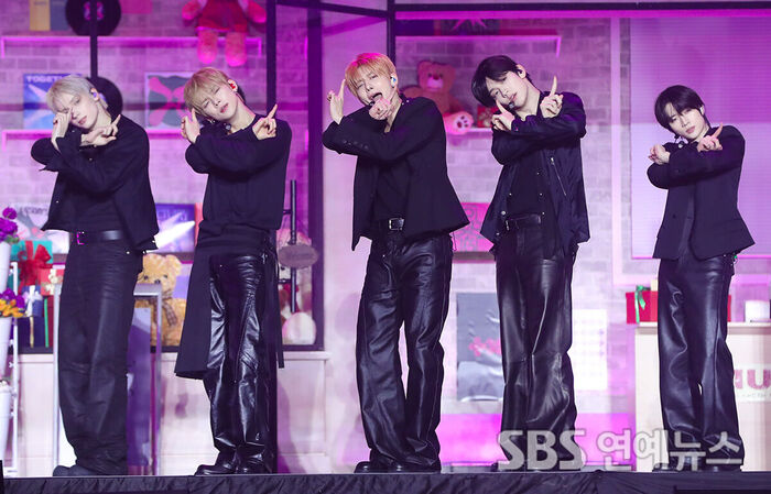 TOMORROW X TOGETHER Hit the Stage 'Like We’re Debuting All Over Again'