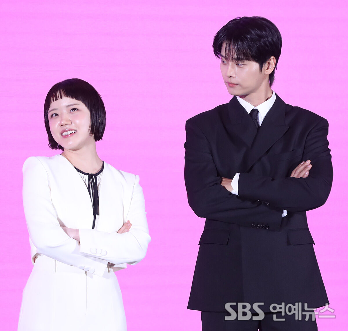 Kim Hyang-gi, Cha Hak-yeon