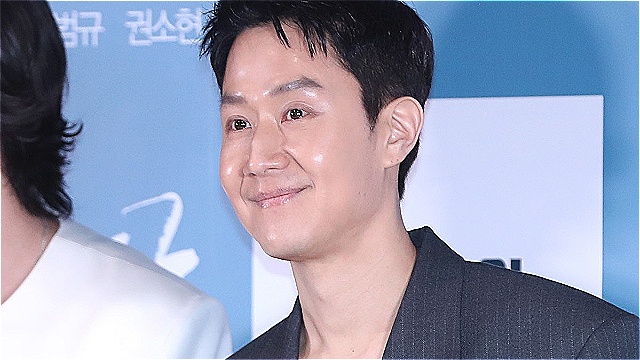 '짱구' 정우 "첫 오디션이 장항준 감독 영화…그 앞에서 연기하려니 울컥"