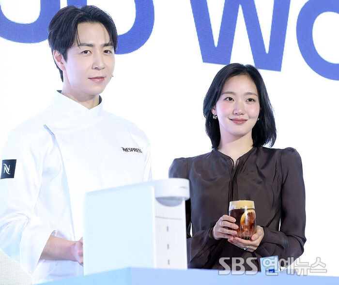 Kim Go eun and Chef Son Jongwon: 'Care for a Cup of Coffee?'