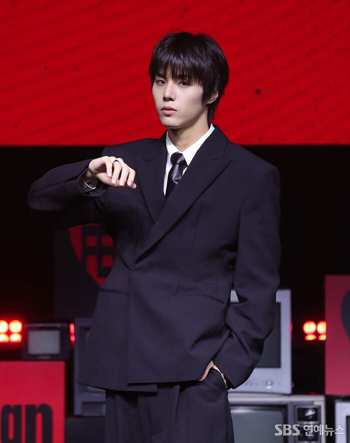 82MAJOR Hwang Seong-bin