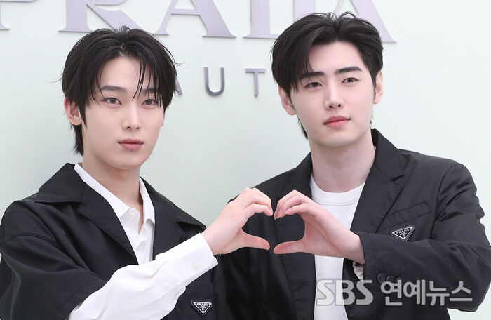 ENHYPEN’s Sunoo and Sunghoon Share a ‘Bromance Heart’