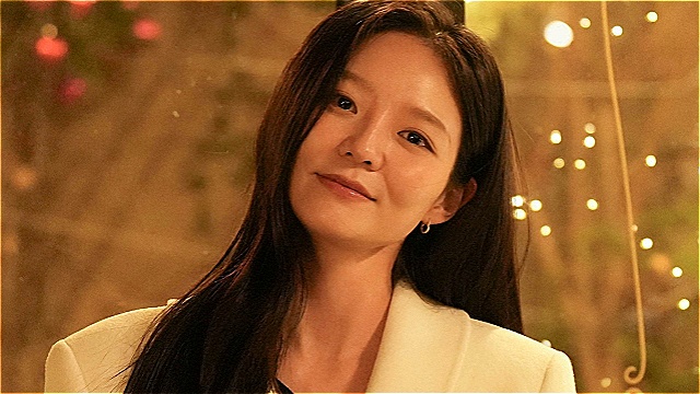 '신이랑 법률사무소' 이솜 "누군가의 이야기를 듣는 일의 중요성 깨달아" 종영 소감