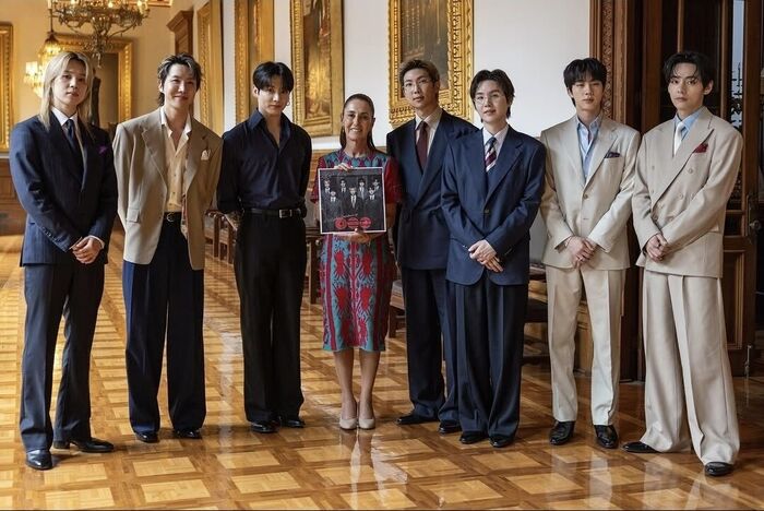 BTS Draws Massive Crowds to Mexico's National Palace; President Sheinbaum Extends Personal Welcome