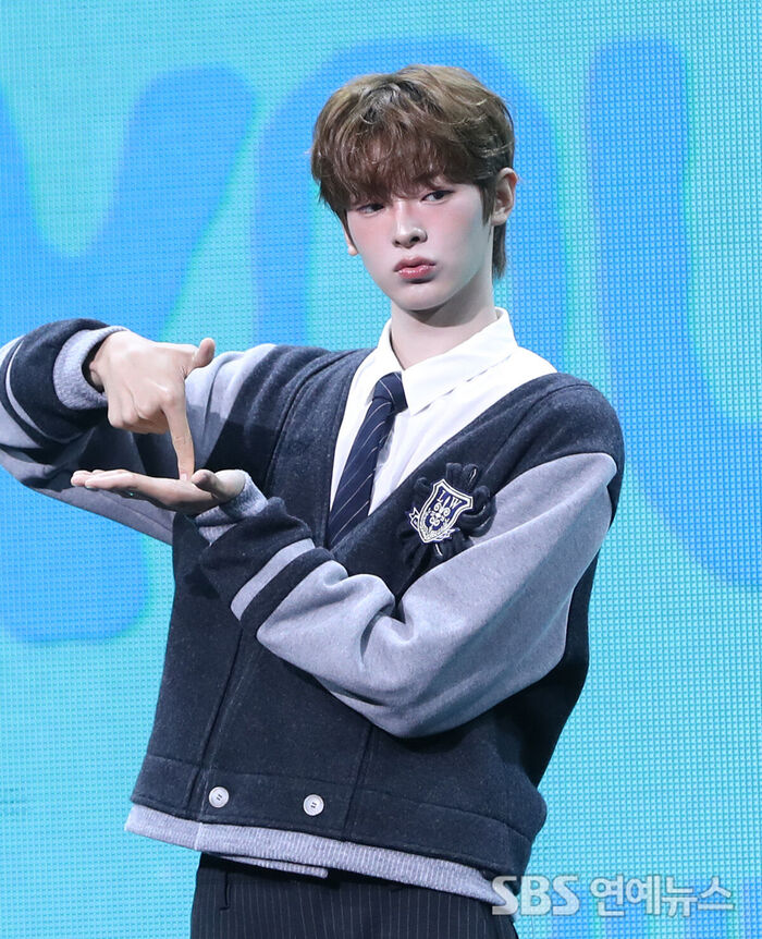 FLARE U KANG WOO JIN Is the Definition of a 'Puppy-Like' Visual