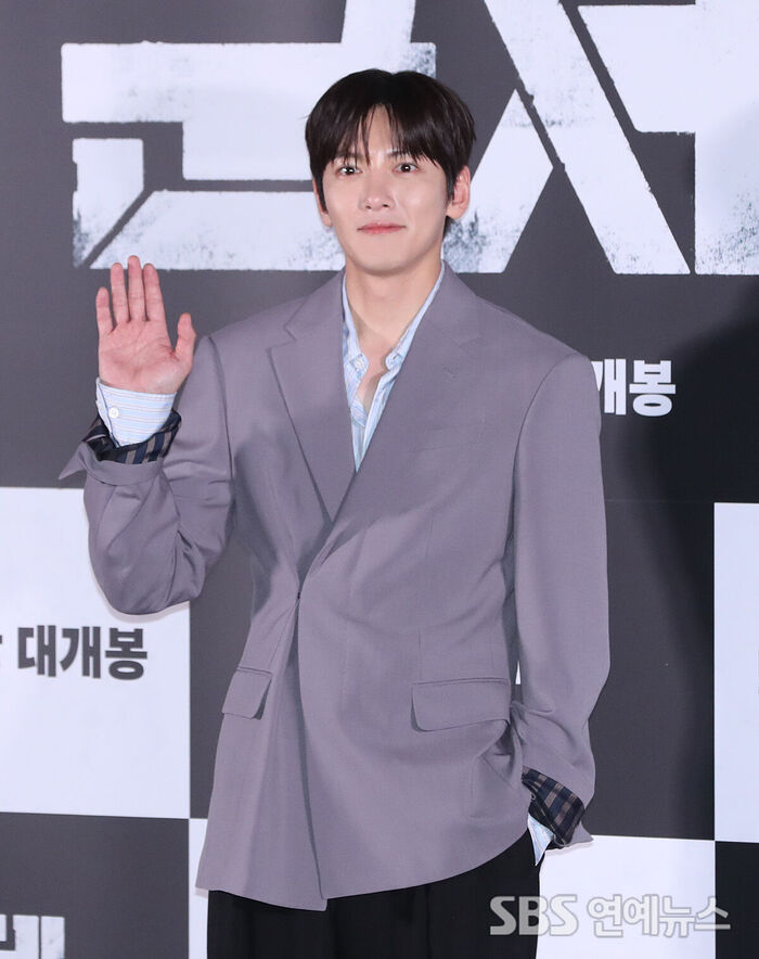 Ji Chang-wook Takes on His First Zombie Thriller with 'COLONY'