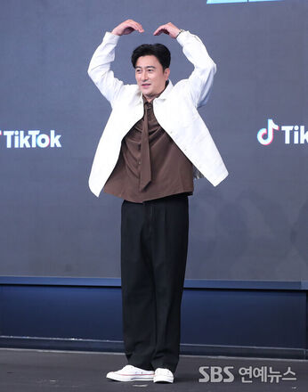 Ahn Jung-hwan