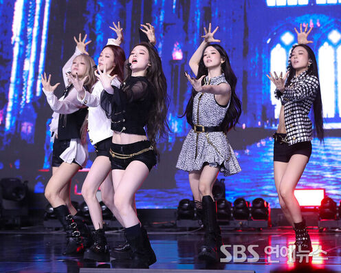 MEOVV (Photo=Getty Images Korea)