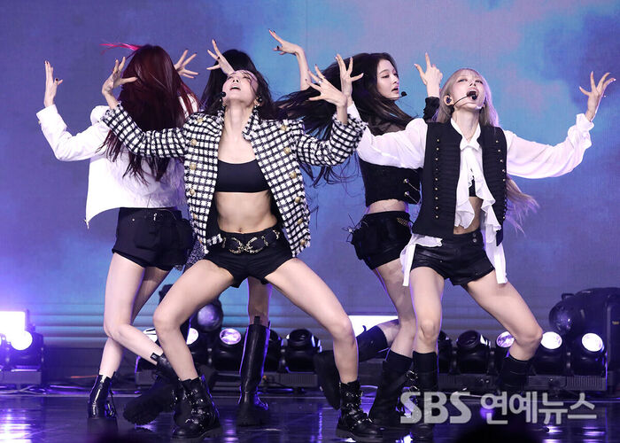 MEOVV (Photo=Getty Images Korea)