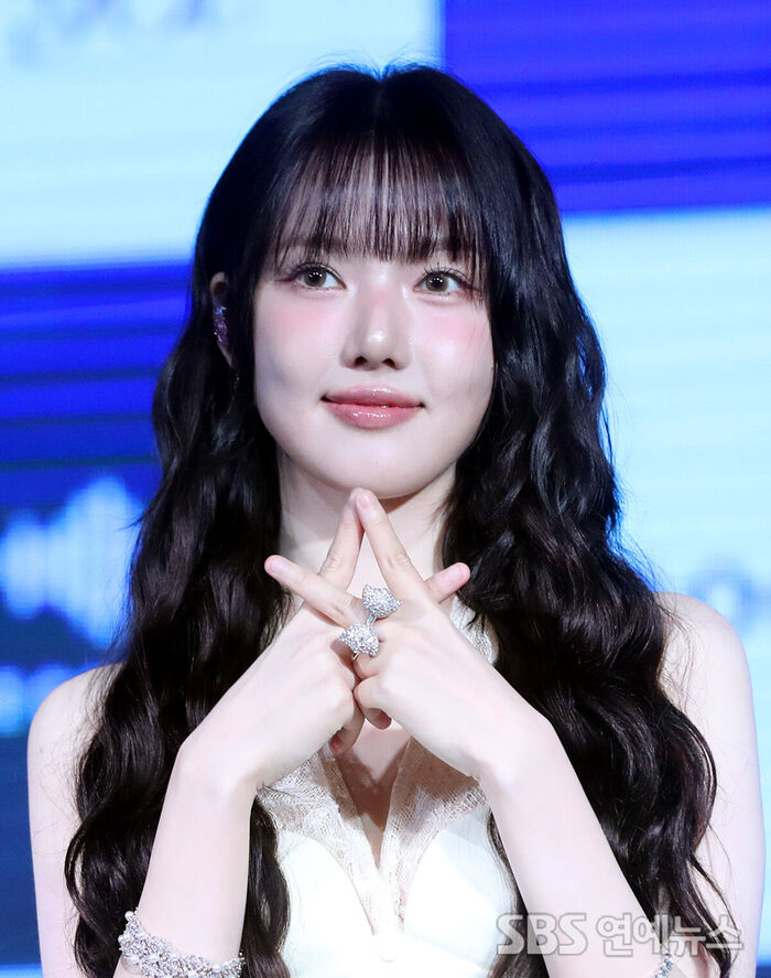 YERIN Makes a Comeback With Her Fourth Solo Mini-Album