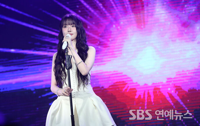 YERIN: 'A Refreshing Voice That Lights Up the Summer Night'