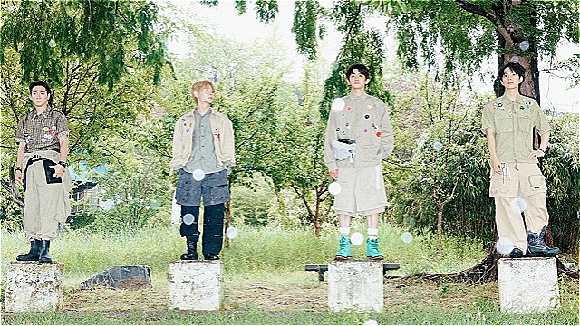 루시 "KSPO 돔 공연, 꿈이 현실 됐다"…완전체의 특별한 여름