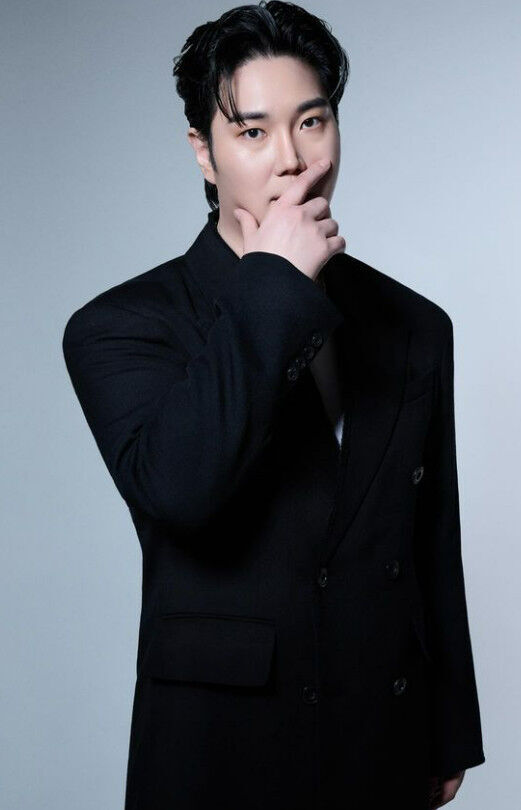 Yoo Jae-hwan, Fined in First Trial for Indecent Assault, Resumes Music Career Under New Stage Name 'Jeong-gyeong'