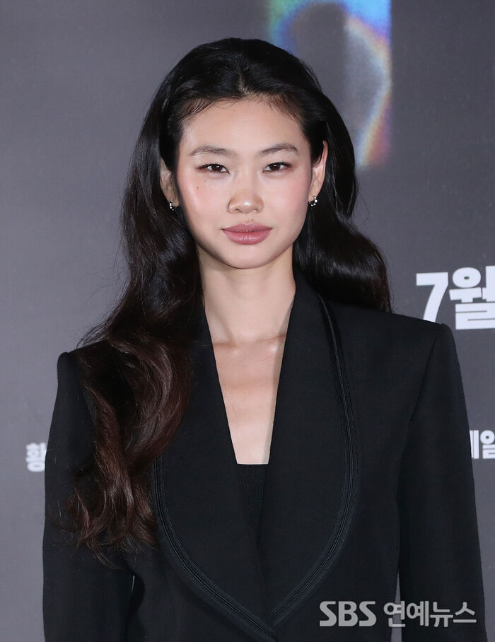 Jung Hoyeon Captivates with Her Intense Gaze at 'Hope' Press Conference