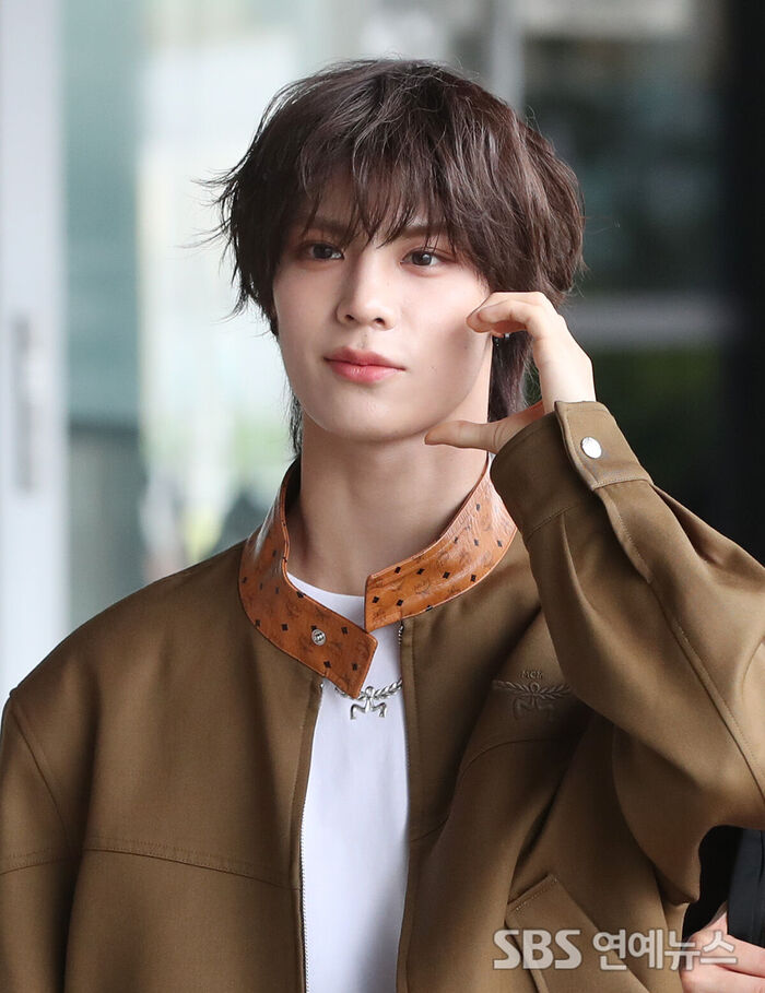 NouerA FAN, 'A Visual on Another Level'