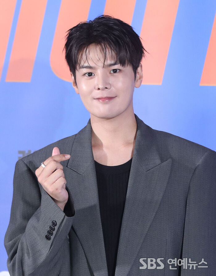 Ryeoun Makes His Film Debut in 'OK! MADAM: BON VOYAGE'