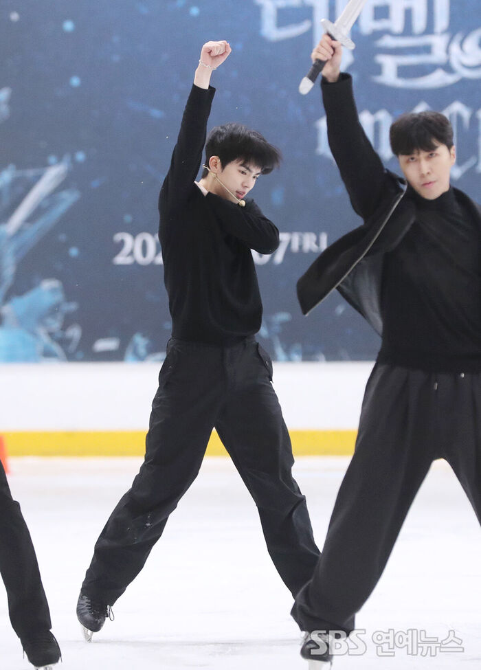 Cha Junhwan Transforms Into a Figure Skating Prince for 'Solo Leveling on ICE'