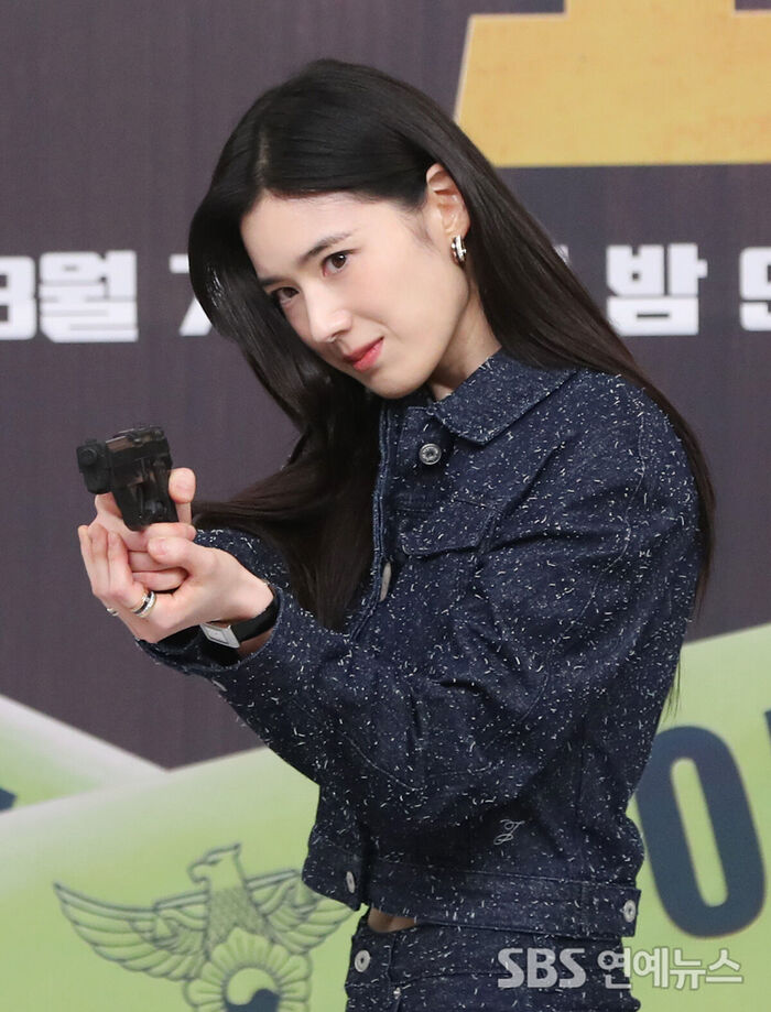 Jung Eun-chae Stuns With Intense Detective Gaze at 'Flex X Cop 2' Press Conference