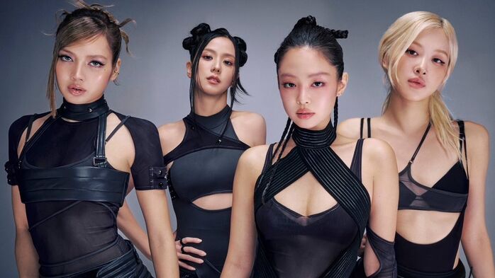 블랙핑크 데뷔 10주년, 취지도 의미도 무색한 '소규모 팬미팅'
