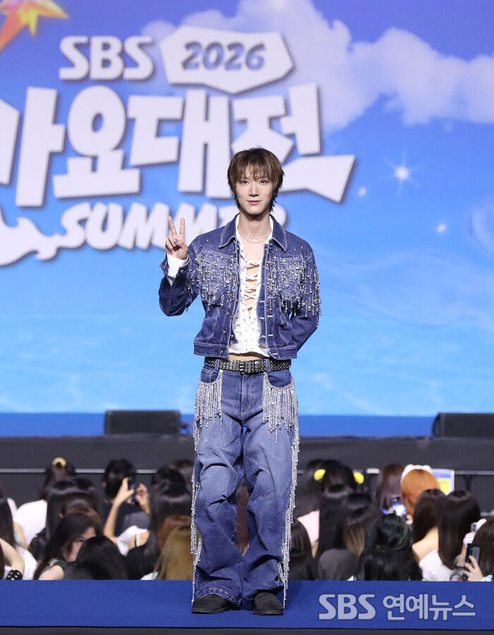 NCT's Ten Stuns in Sparkling All-Denim Look at '2026 SBS Gayo Daejeon Summer' Red Carpet