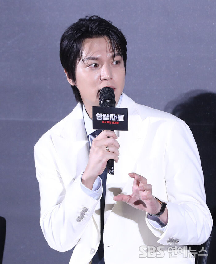 Actor Lee Minho Steps Into the Role of a Rookie Reporter for 'The Assassin(s)'