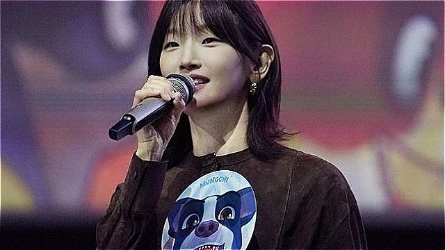 박소담, '길 위의 뭉치'→'경주기행'까지 쉼 없는 행보…봉준호 감독과 GV도